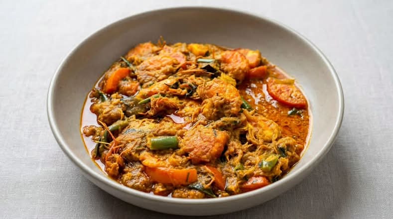 SHRIMP BHUNA
