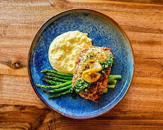 PARMESAN CRUSTED SALMON