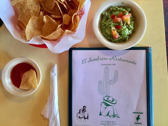Large Chips & Salsa