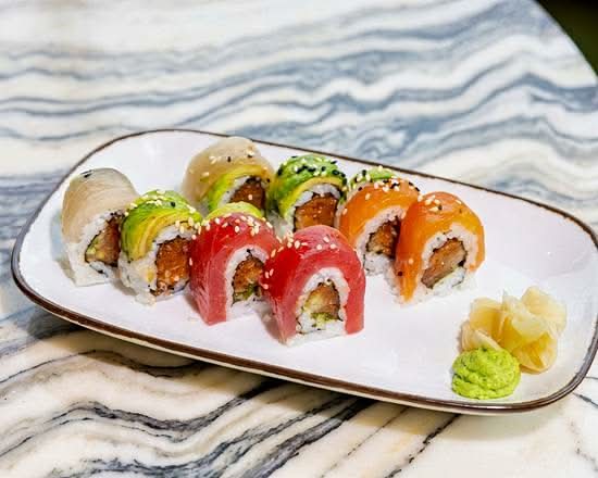KOJO'S RAINBOW ROLL