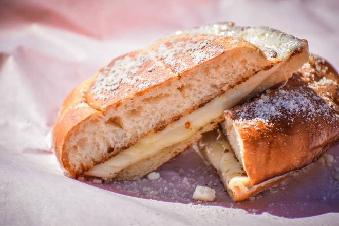 Grilled Cheese w/Chips