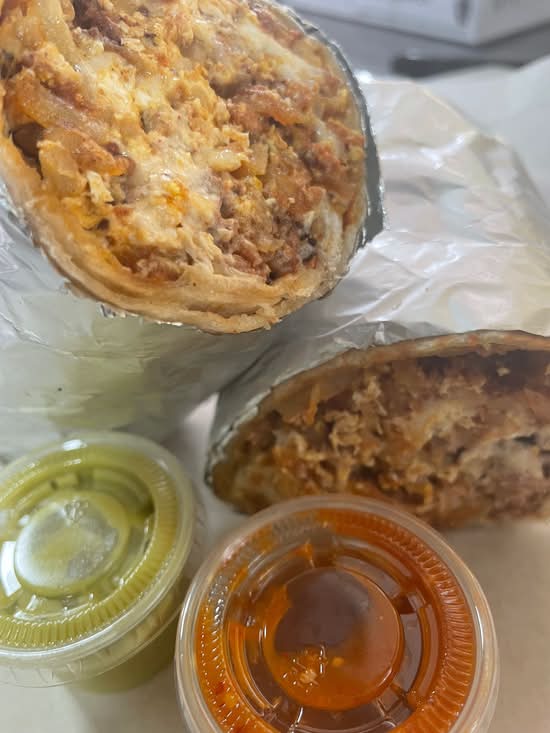 Breakfasts burrito
