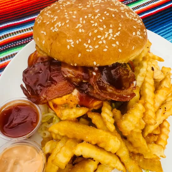 Bbq bacon burger