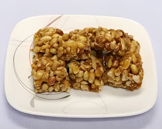 Peanut Chikki (1/2 lb)
