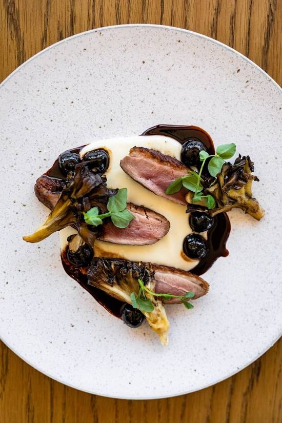 CRESCENT DUCK