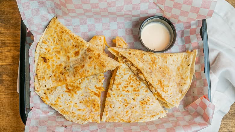 Quesadillas (Chicken)