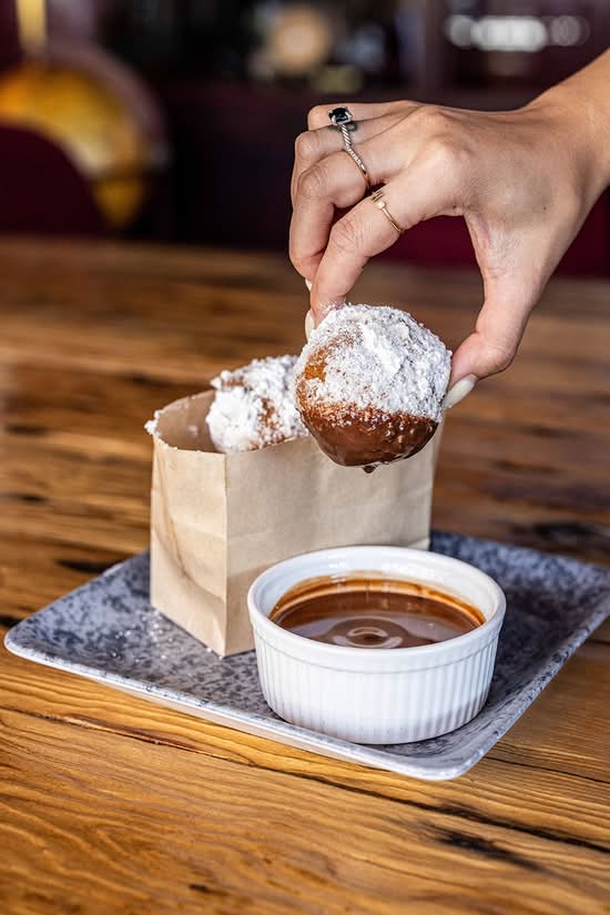 BEIGNETS