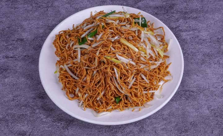 Soy Sauce Chow Mein