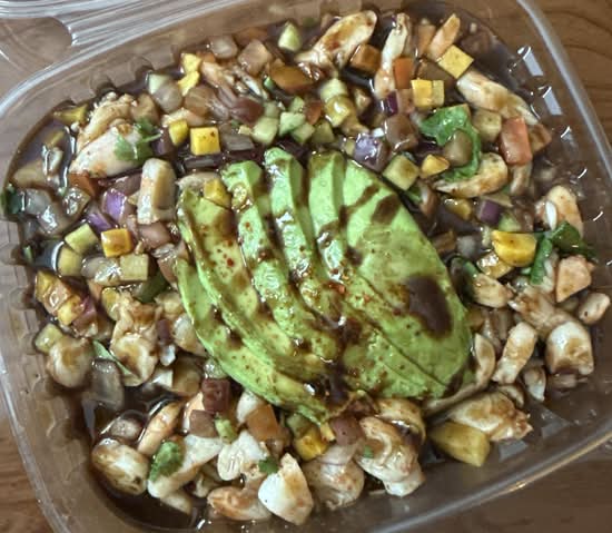 Ceviche de Camaron en Salsa Negra con Mango
