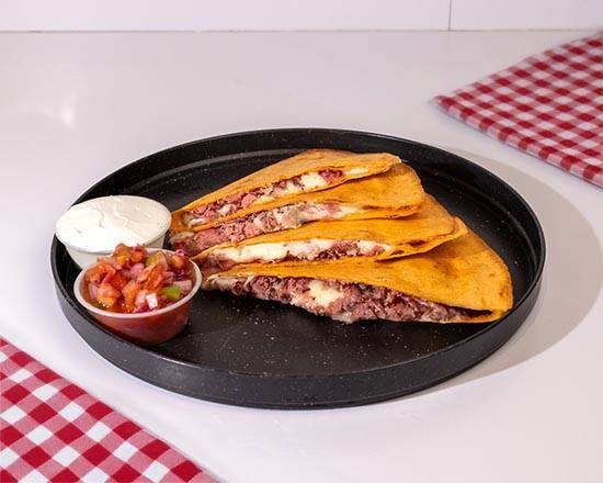 Quesadilla Pastrami