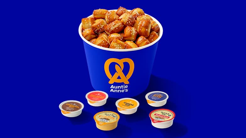 Pretzel Nugget Bucket with Dip Flight