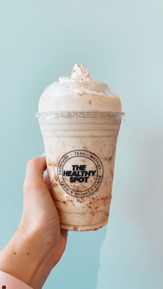 Cinnamon Roll Smoothie