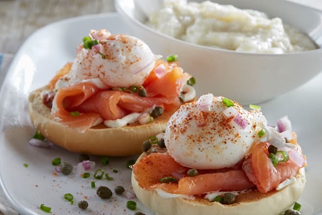 Smoked Salmon Benedict