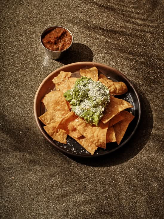 Chips & Guacamole