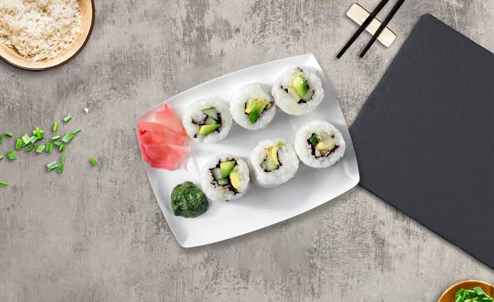 Vegetable Roll (2 Pieces)