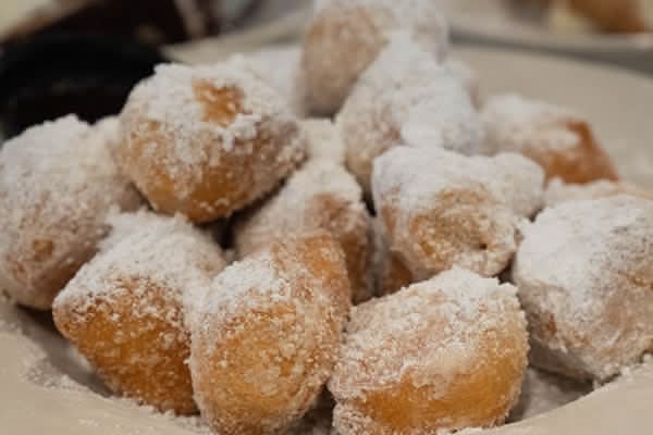 Zeppoles