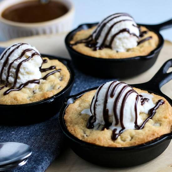 Chocolate Chip Cookie Skillet