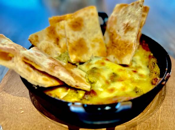 SPINACH ARTICHOKE DIP