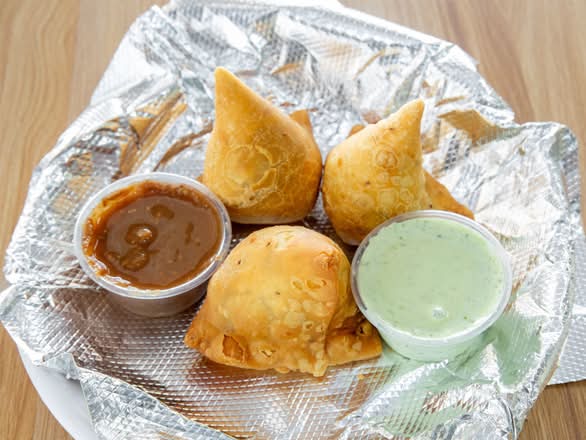 3 pcs Samosa