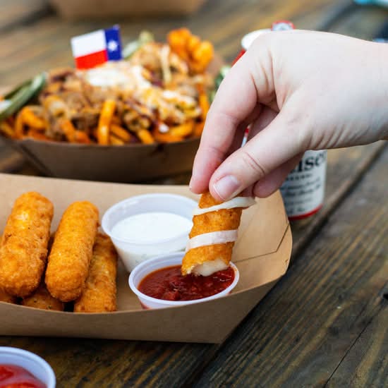 MOZZARELLA STICKS