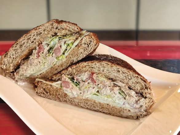 Sandwich Tuna Fish