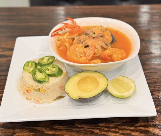 Sopa de Mariscos (Seafood Soup)