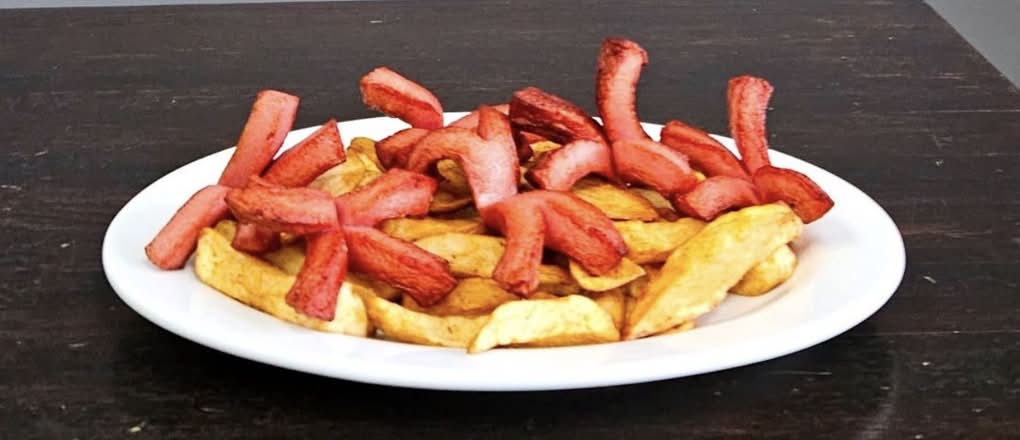 Salchipapas