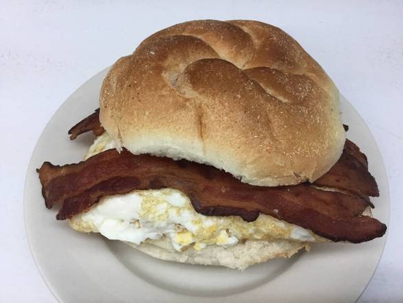Bacon  One Egg on a Roll