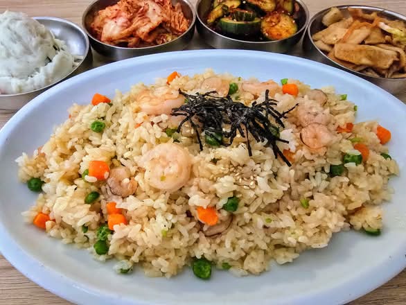 Fried Rice With Shrimp
