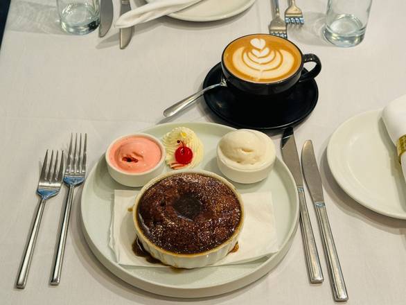 Toffee Date Pudding