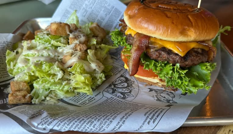 Jumbo Classic Cheese Burger