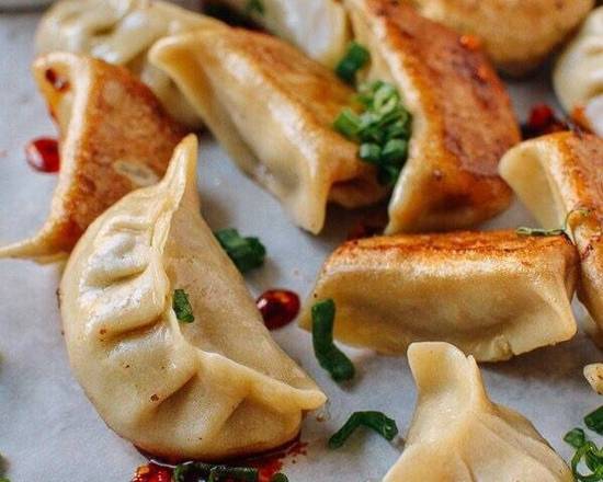 Dumplings fritos