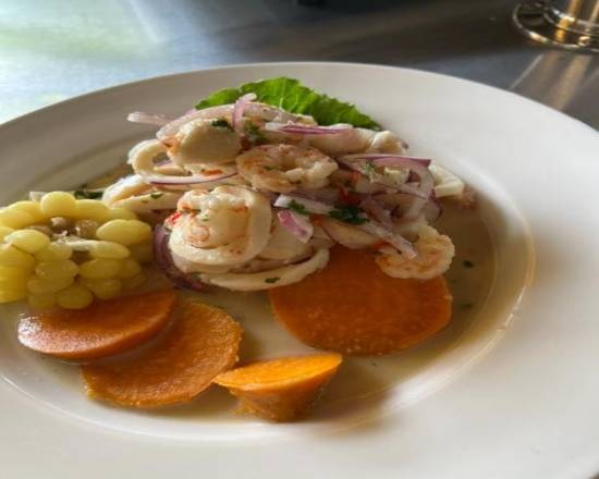 Ceviche Mixto