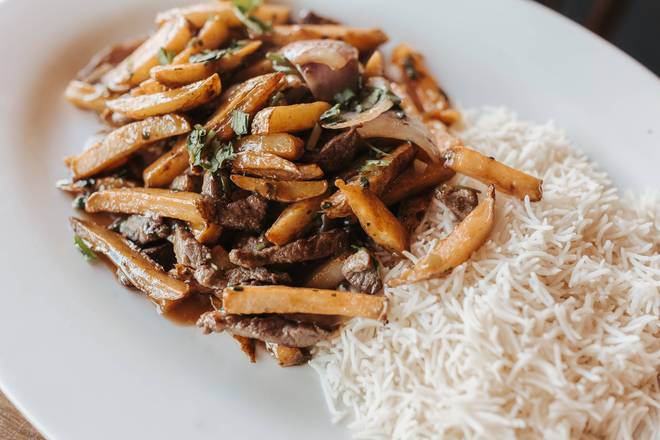 Lomo Saltado