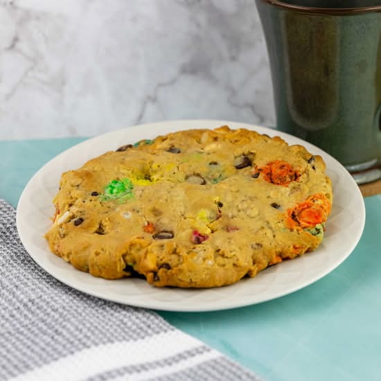 Large Cookie
