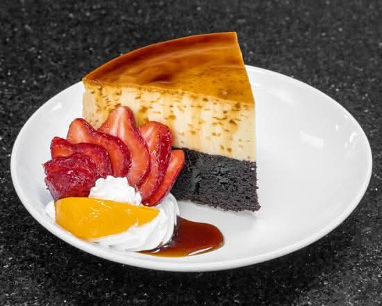 Chocoflan