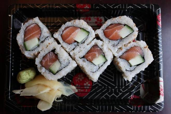 Salmon Roll