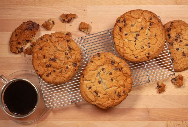 Chocolate Chip Cookie