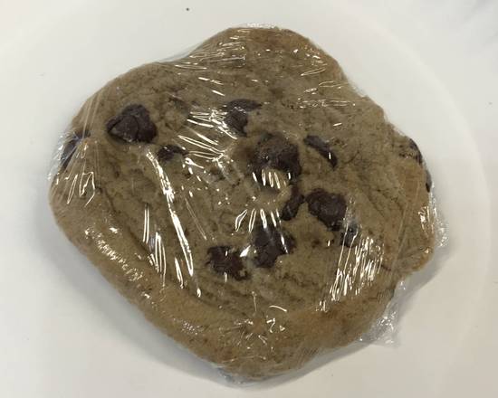 Chocolate chip cookie