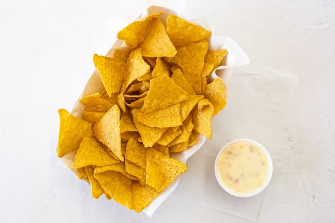 Chips & Queso