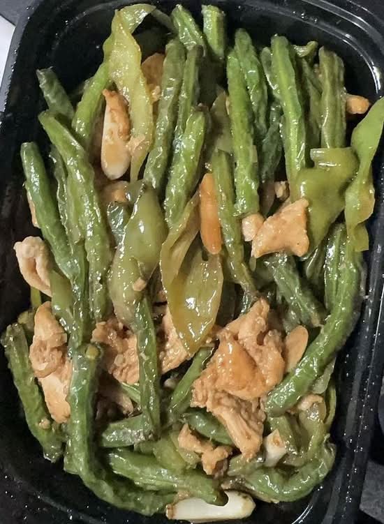 Chicken W.string Bean