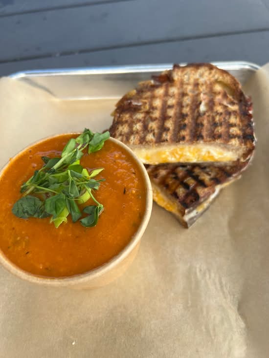 GRILLED CHEESE + SOUP COMBO