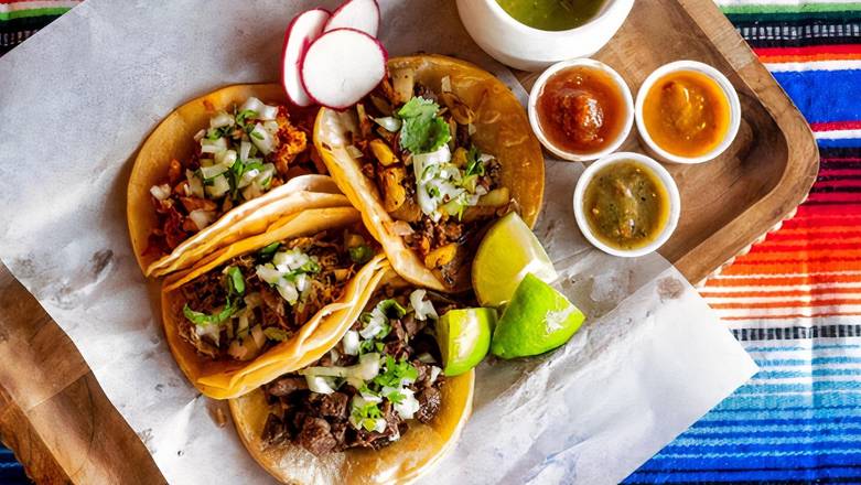 #1 - 4 Tacos