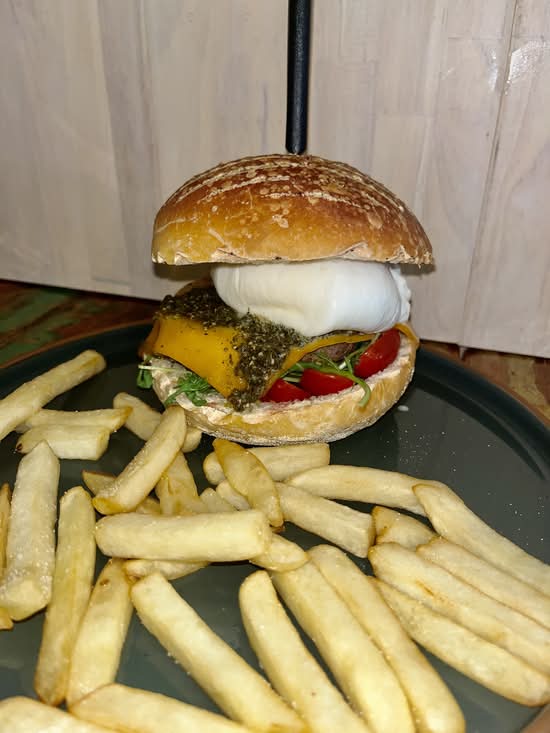 Ami's Burger