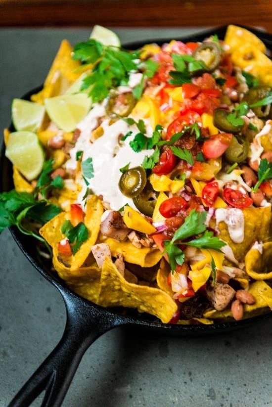 Smoked Chicken Nachos