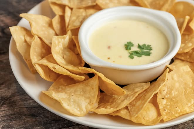 Chips & Queso