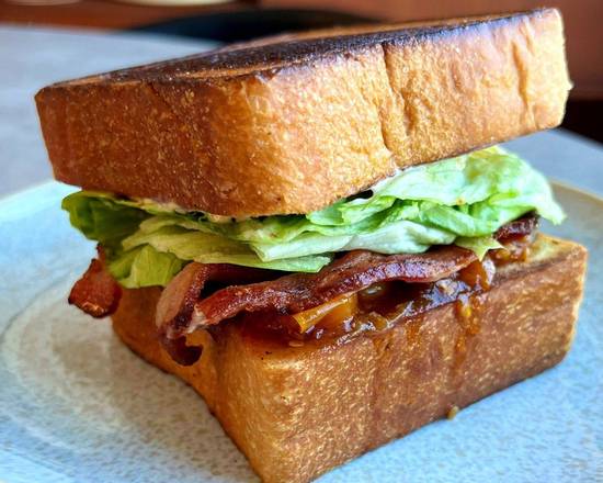 BLT