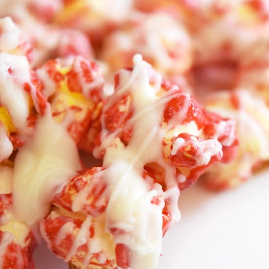 Strawberries & Cream Popcorn
