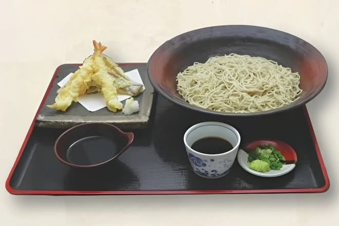 Assorted Tempura Noodle