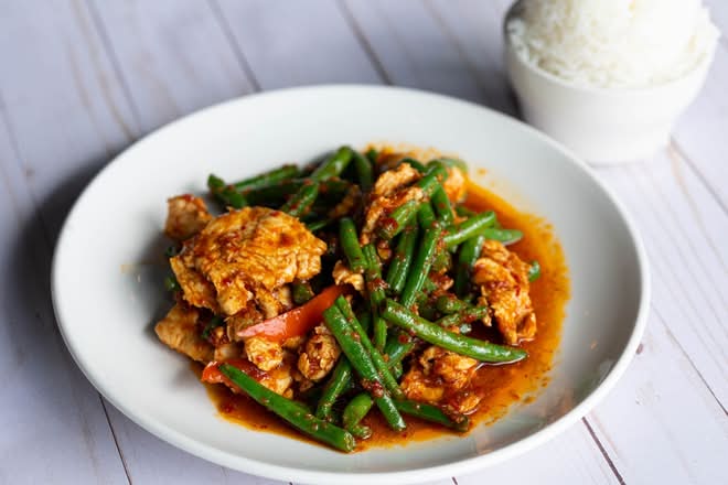 Pad Prik Khing
